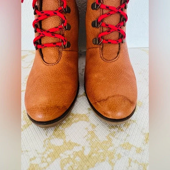 🔥🔥FINAL CLEARENACE 🔥🔥 1937 FOOTWEAR Tan/Brown Leather Made in Italy Bootie - Picture 4 of 9